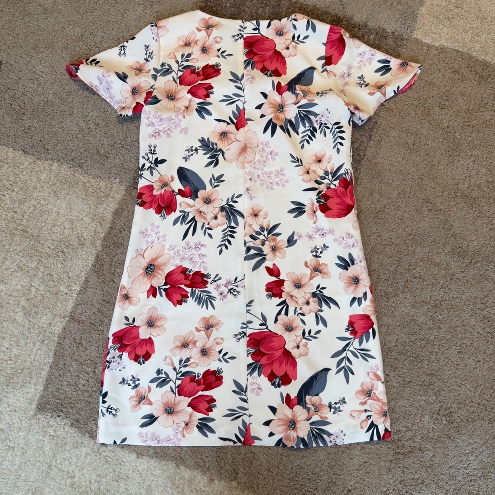 Ann Taylor Petite Floral Shift Dress Cream Red Pink V-Neck Short Sleeve XSP - Picture 7 of 7